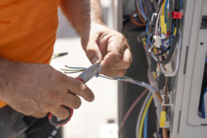 Heat Damage to Electrical Wiring That Threatens Florida Homes